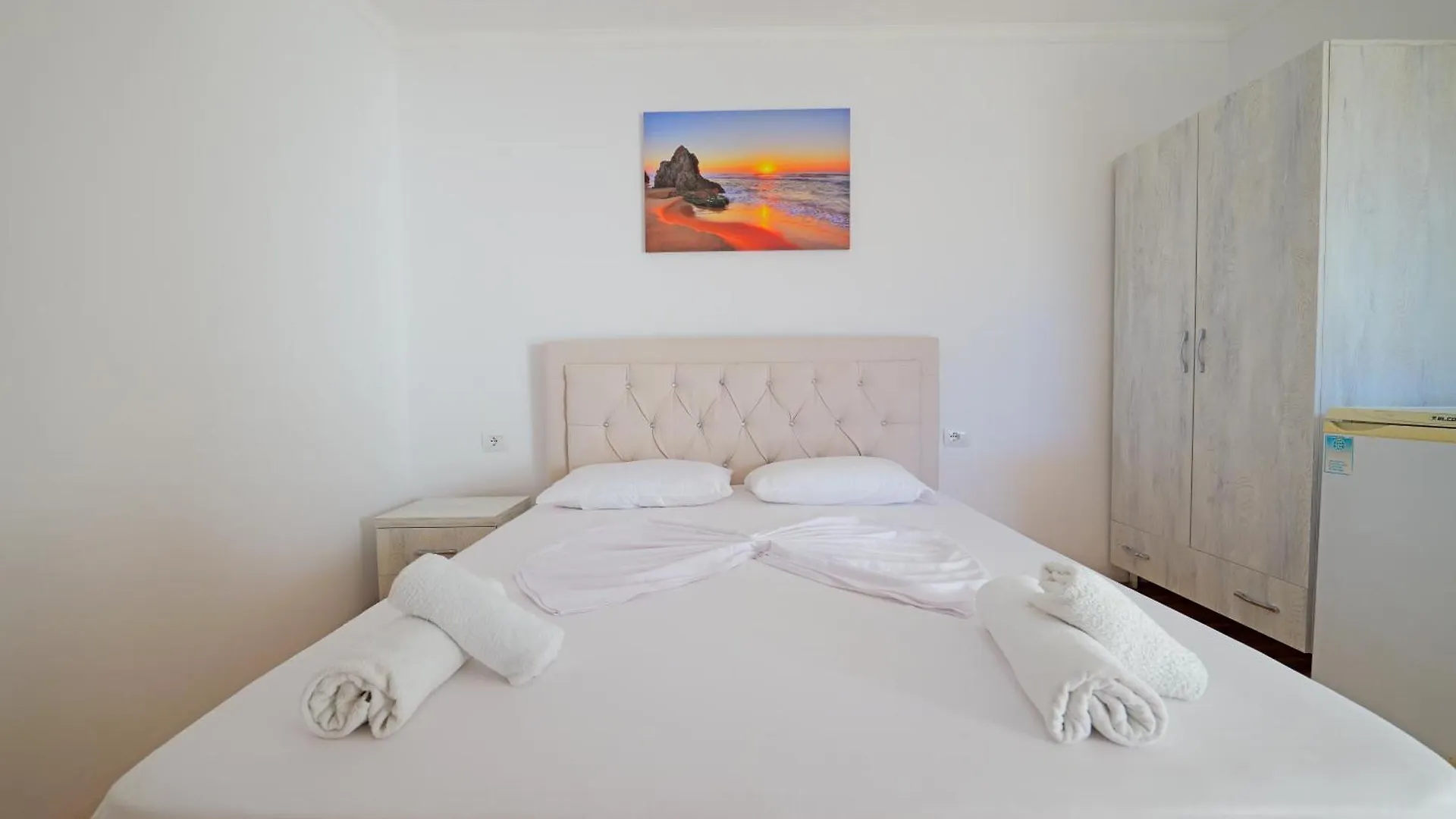 Vila Dura Ksamil