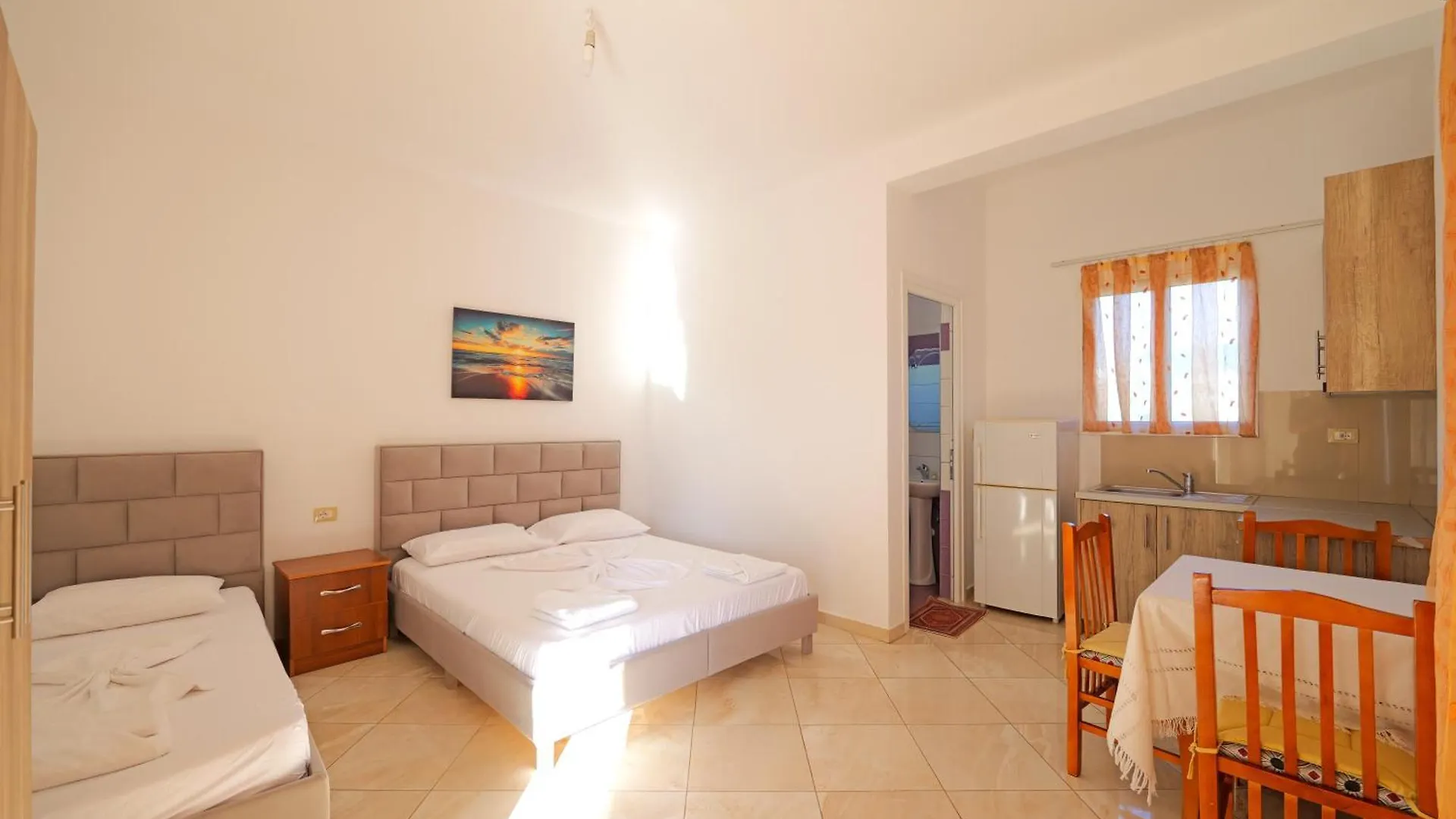 Vila Dura Ksamil 0*,  Albania