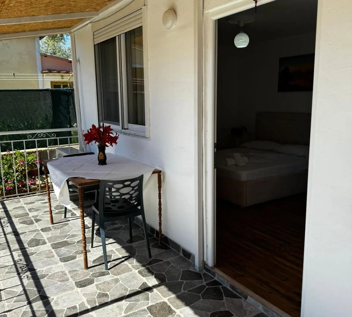 Vila Dura Ksamil